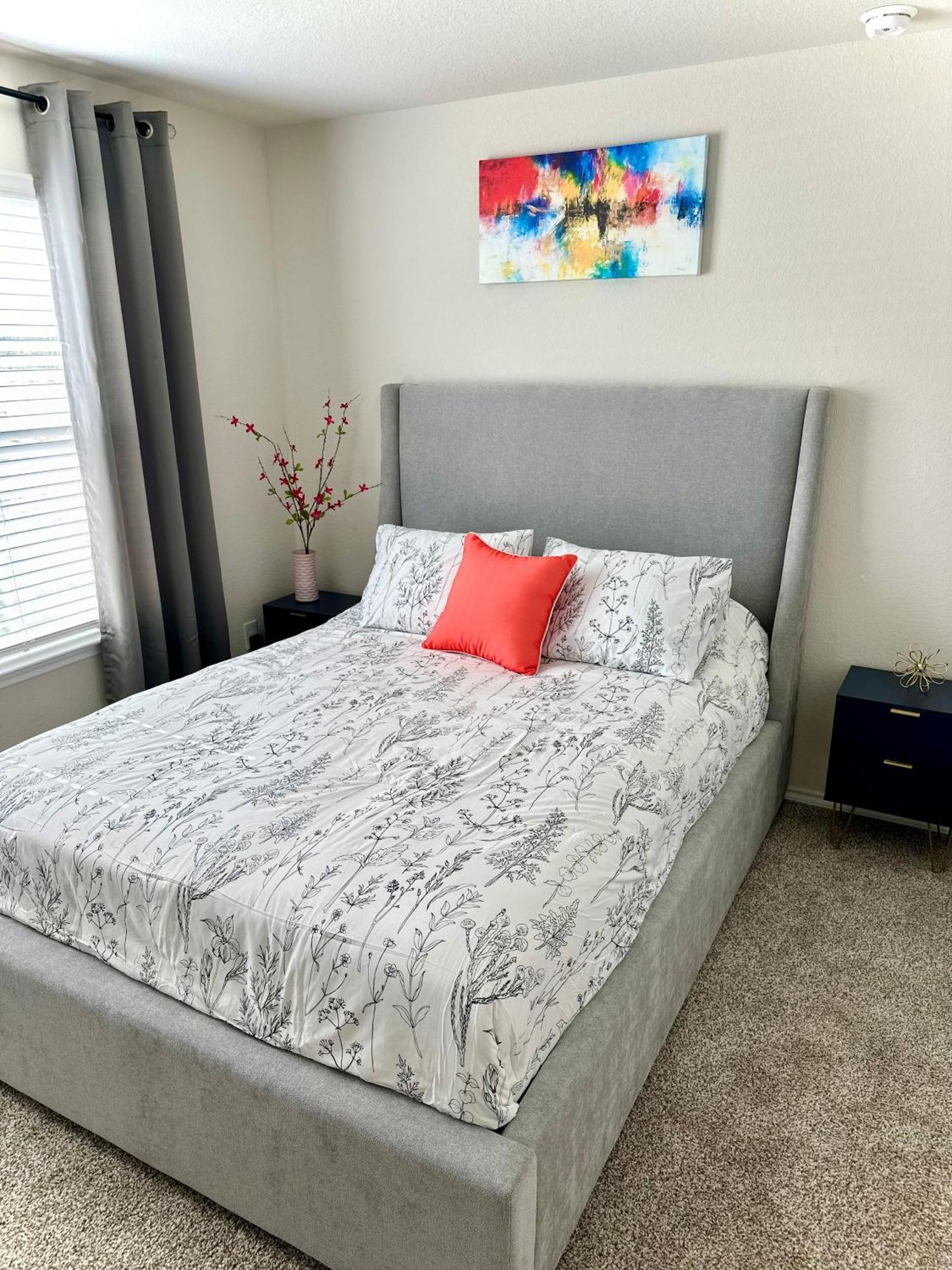 New Home Near Lackland, Seaworld サンアントニオ エクステリア 写真